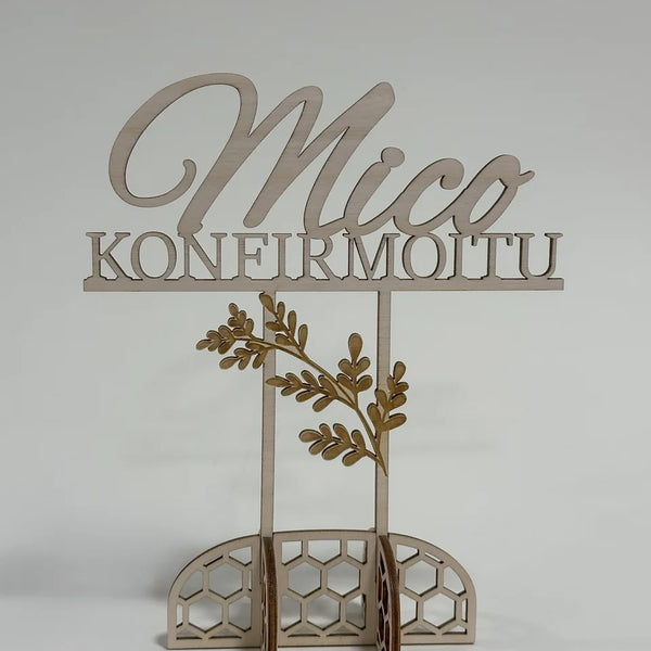 Konfirmoitu -kakkukoriste
