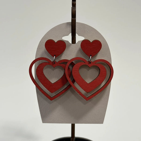 Punaiset sydänkorvakorut