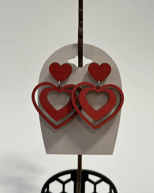 Punaiset sydänkorvakorut