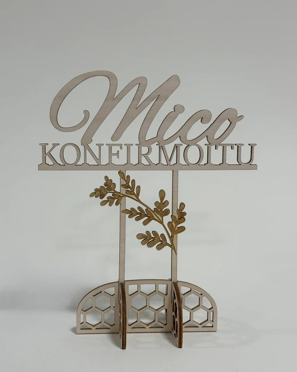 Konfirmoitu -kakkukoriste