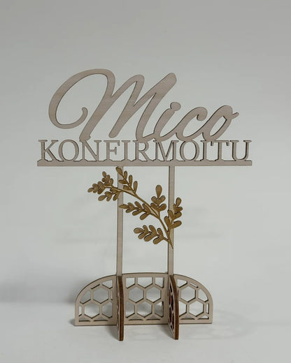 Konfirmoitu -kakkukoriste